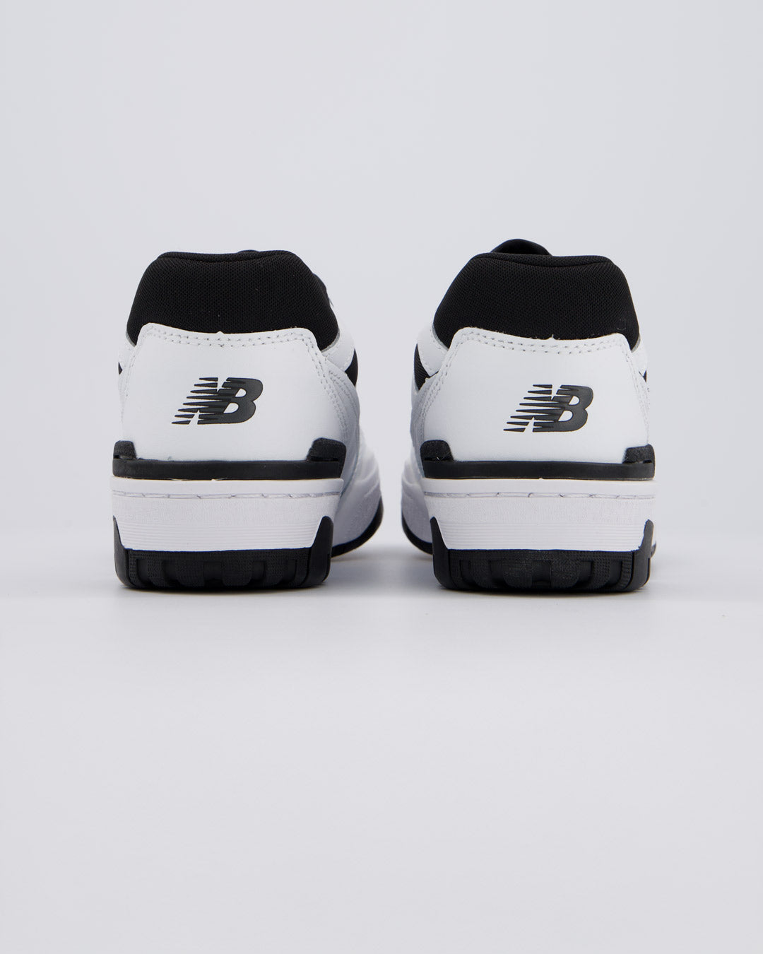 New Balance 550 Negro Y Blanco Mujer Zapatillas