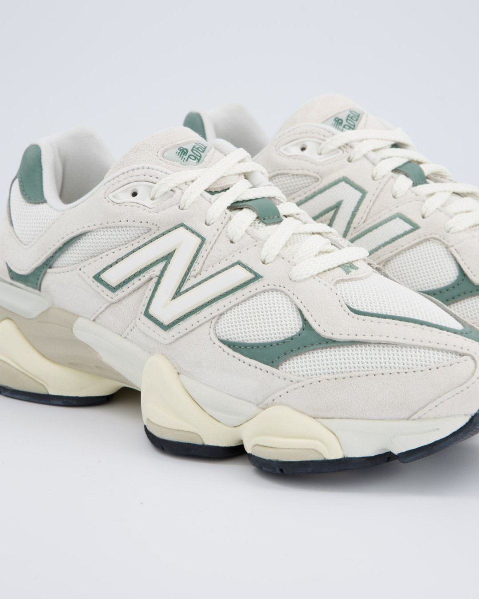 New Balance 9060 Crema Y Verde Hombre U9060EEI Zapatillas