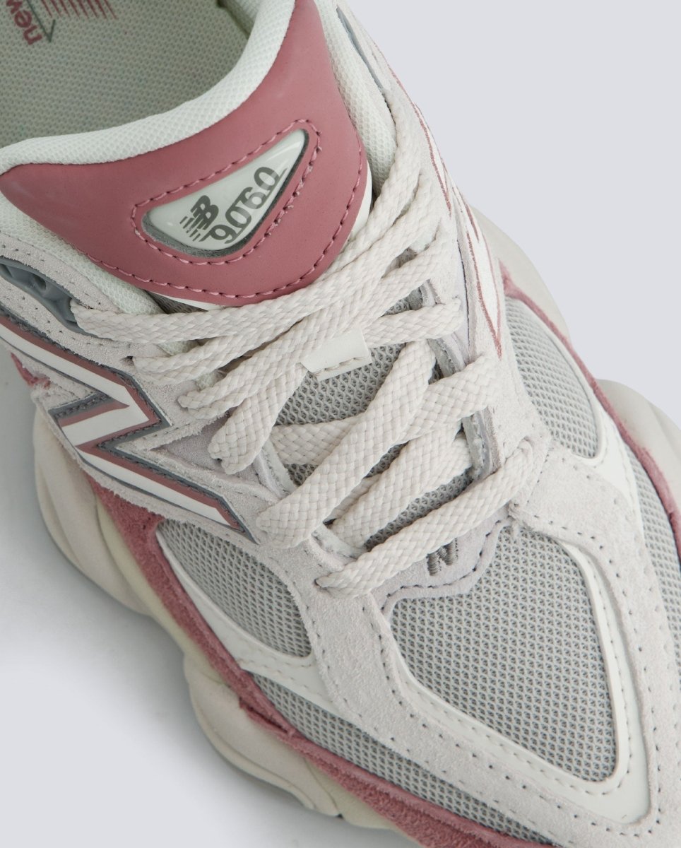 New Balance 9060 Rosa Gris Unisex U906040V