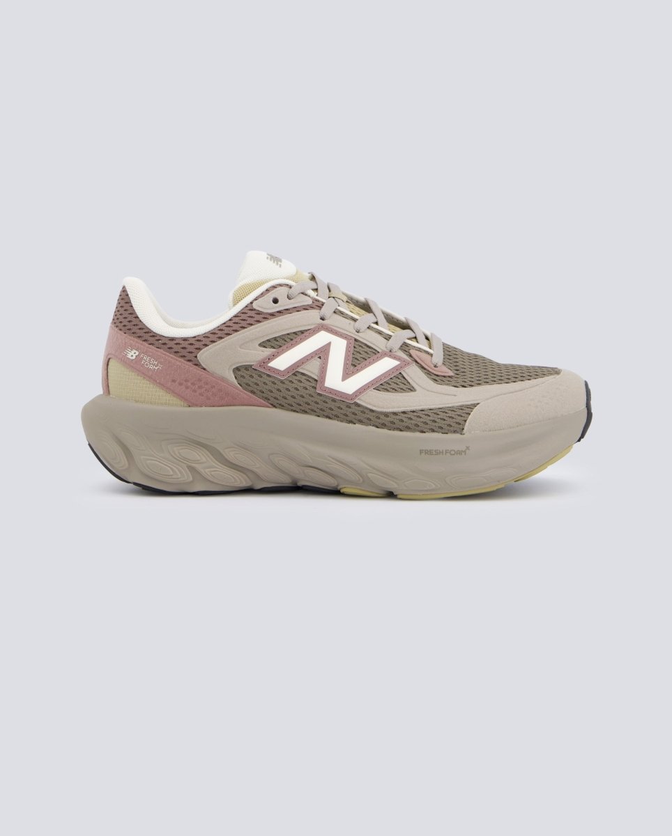 New Balance Utrnac Beige Mujer UTRNAC zapatillas