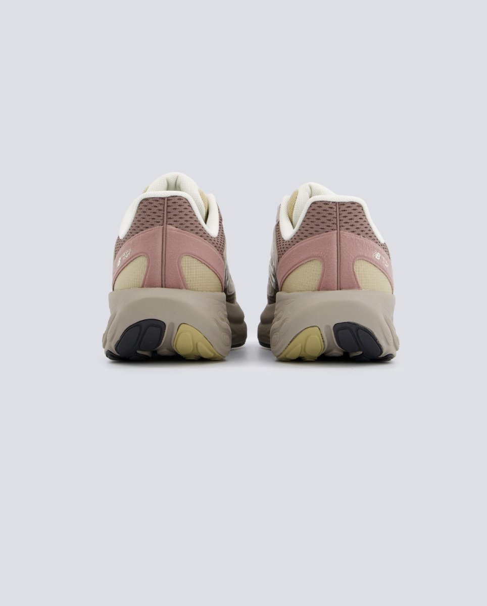 New Balance Utrnac Beige Mujer UTRNAC zapatillas