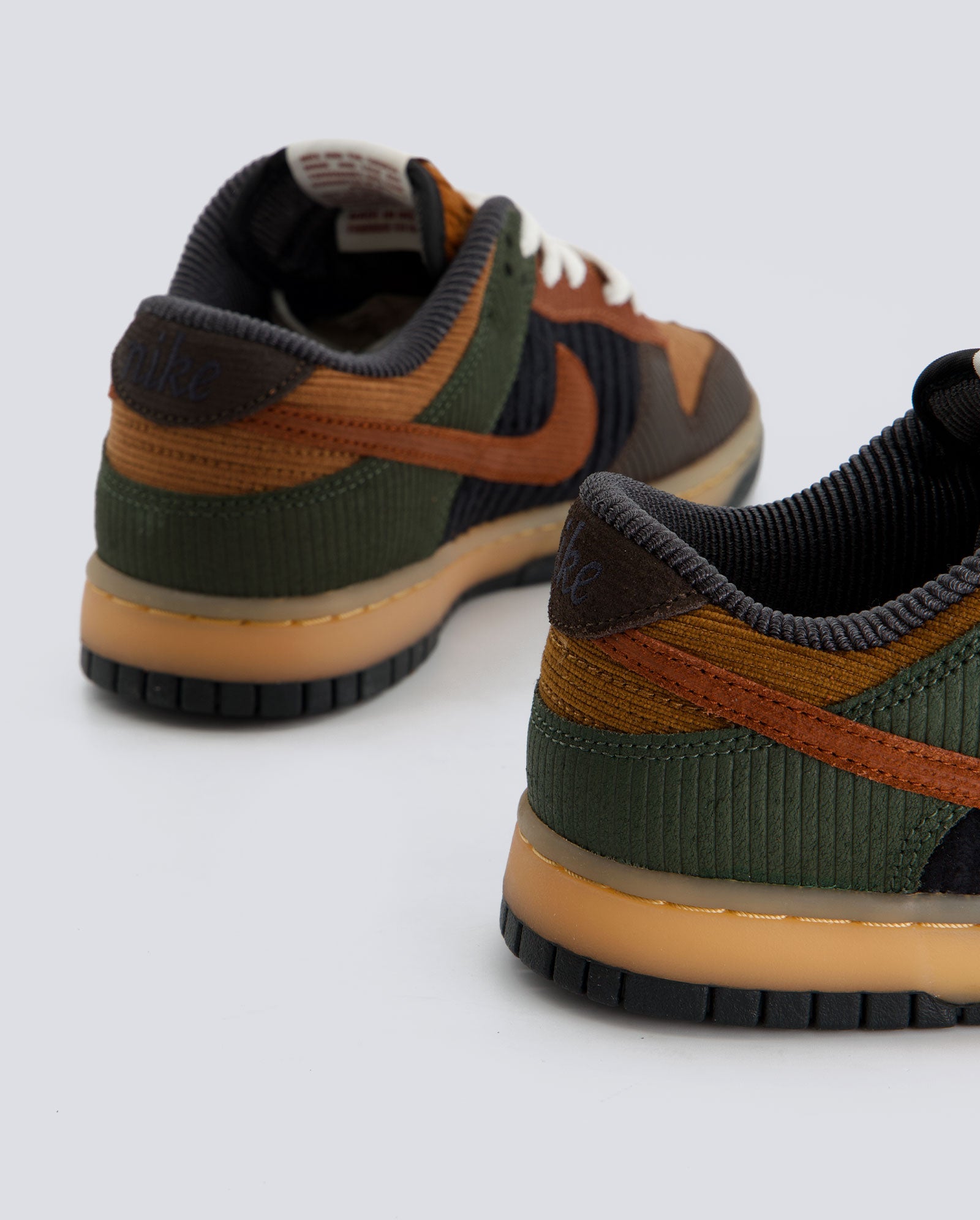 Nike Dunk Low Retro Premium Marrón Hombre  IB7746-201