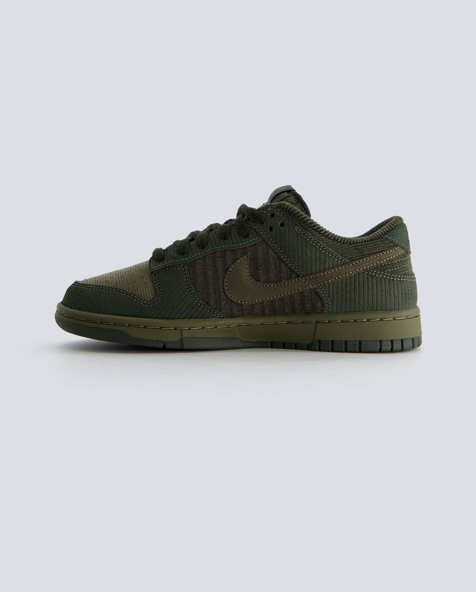 Nike Dunk Low Retro Premium Verde Hombre IB7746-300