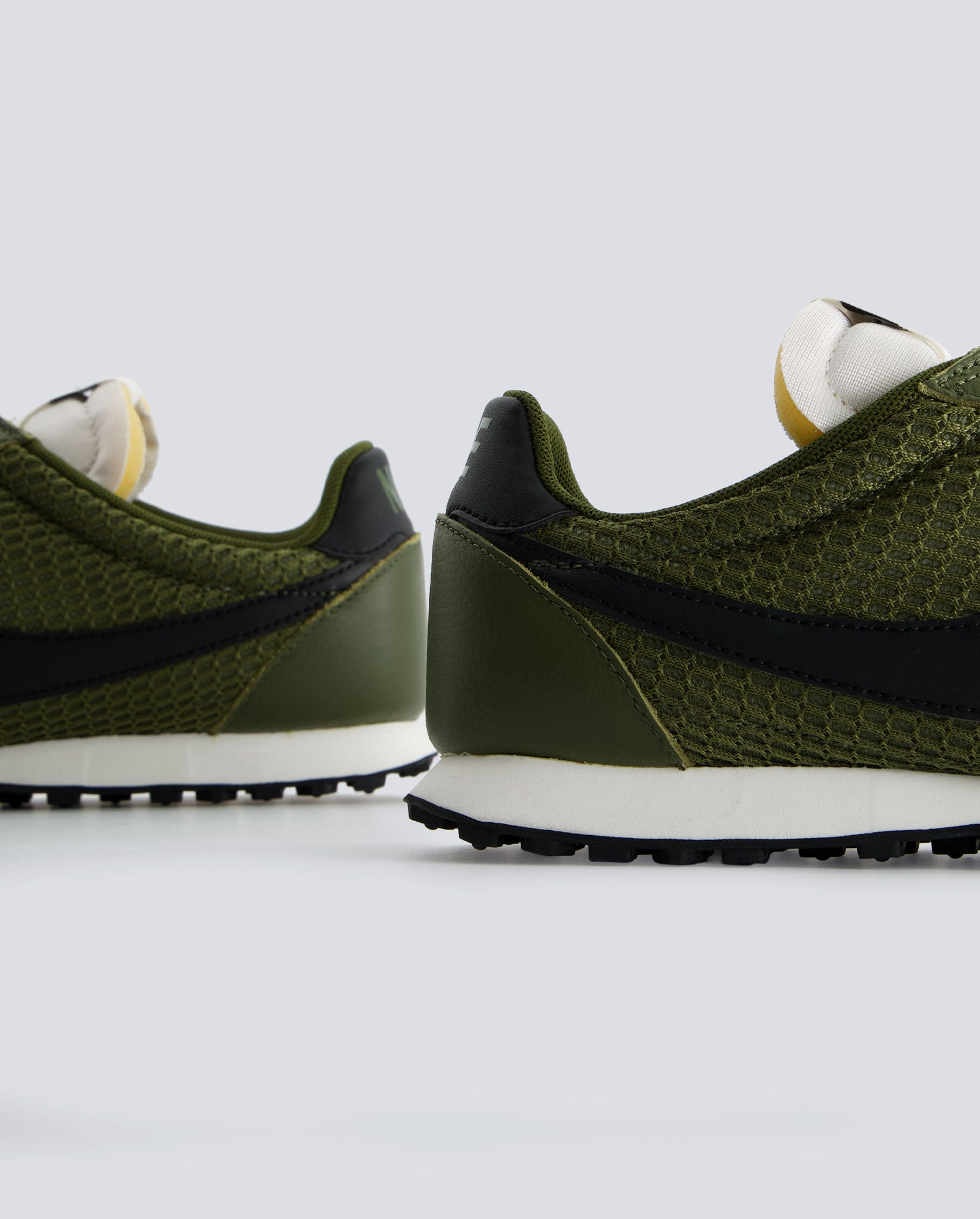 Nike Waffle Racer SE Verde Hombre IM8673-301