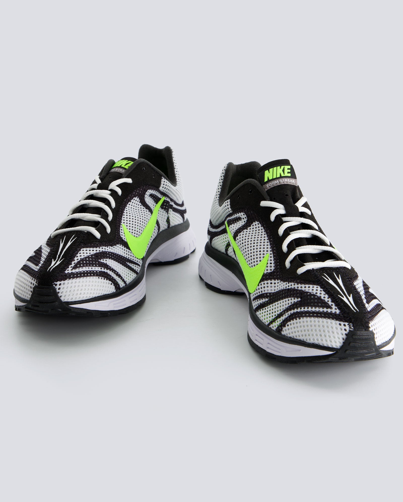 Nike Zoom Streak 3 Blanco y Verde Hombre IQ8012-001