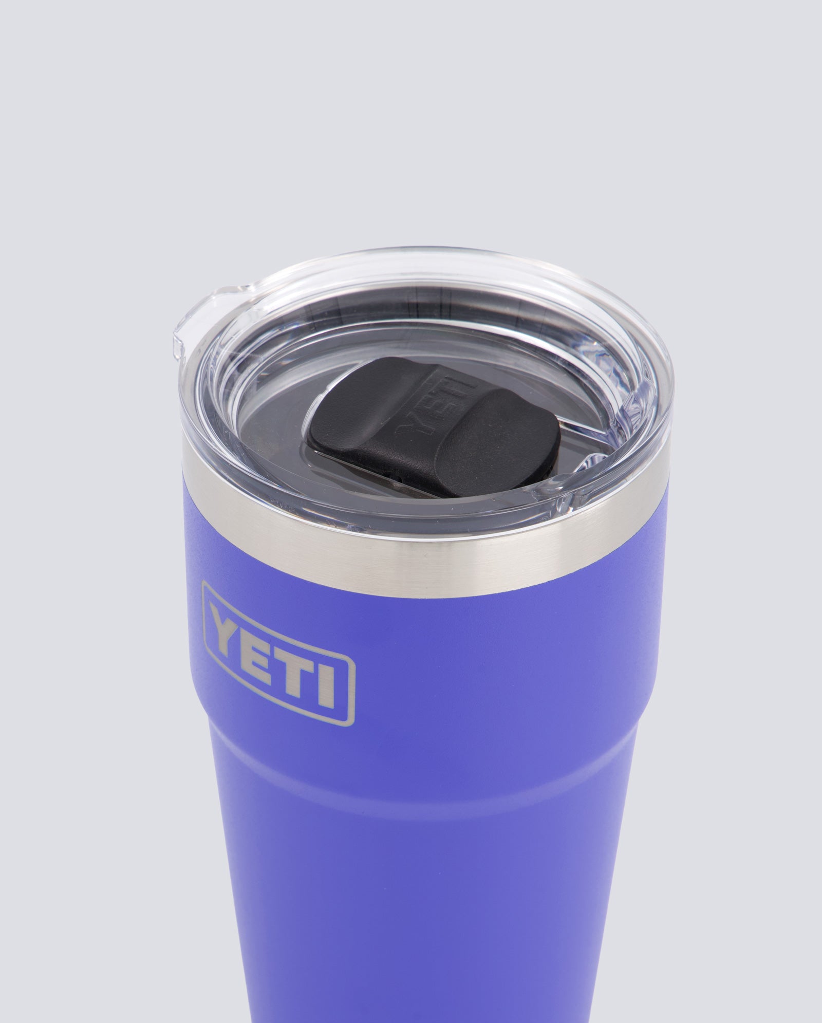 Vaso Yeti Rambler Stackable Morado 20 Oz 70000004107